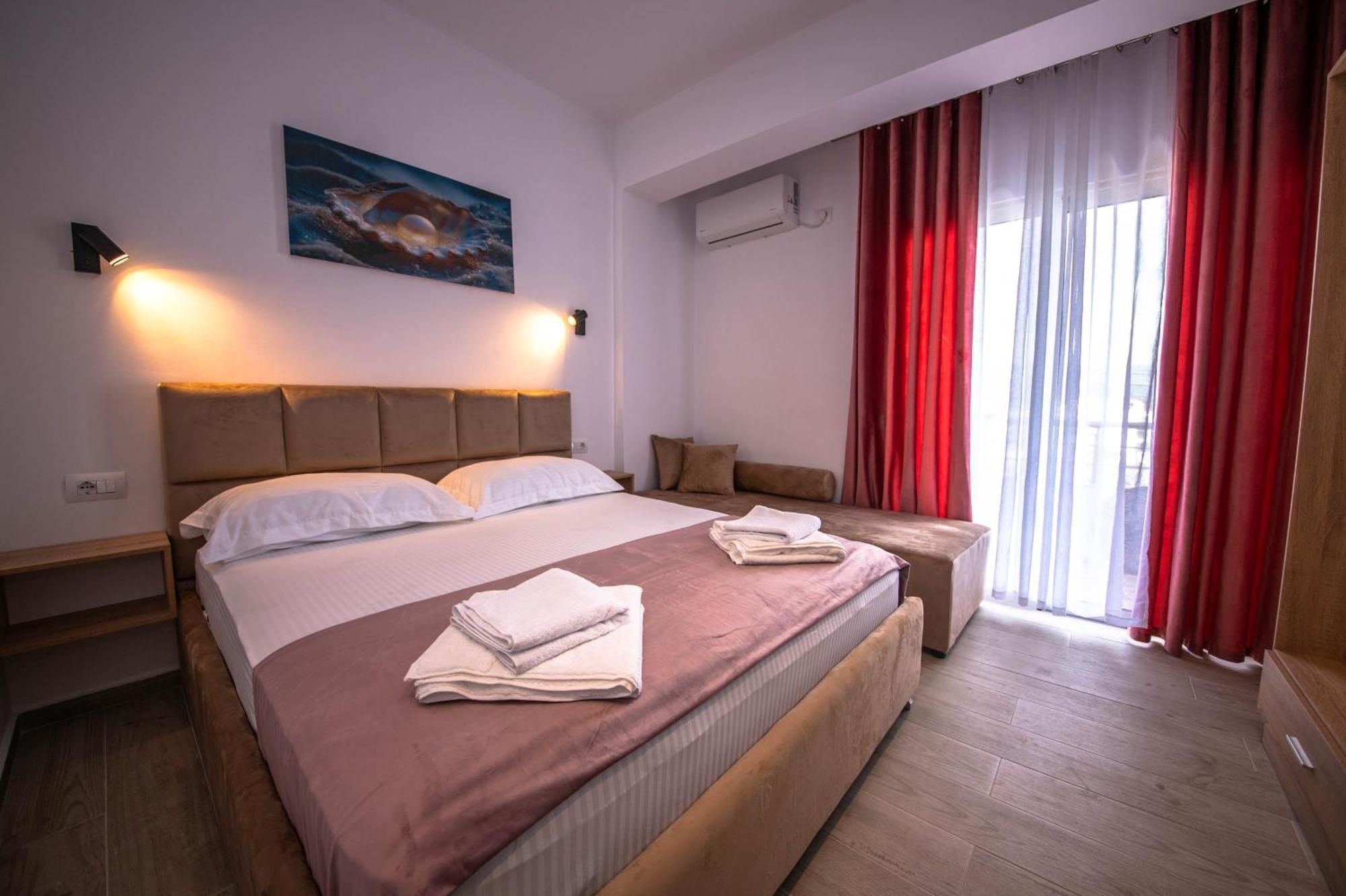 Hotel Perla คซามิล ภายนอก รูปภาพ