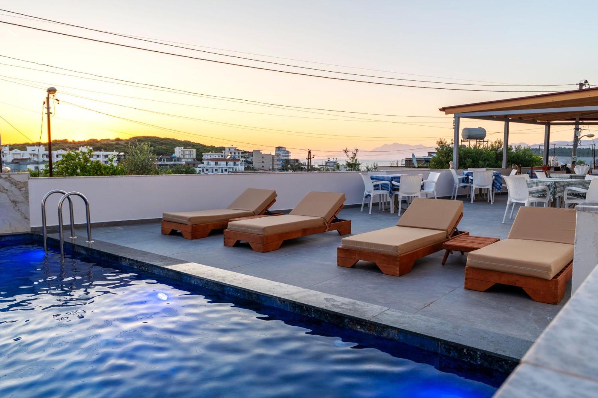 Hotel Perla คซามิล ภายนอก รูปภาพ