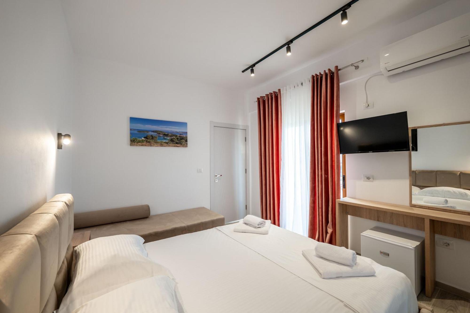Hotel Perla คซามิล ภายนอก รูปภาพ
