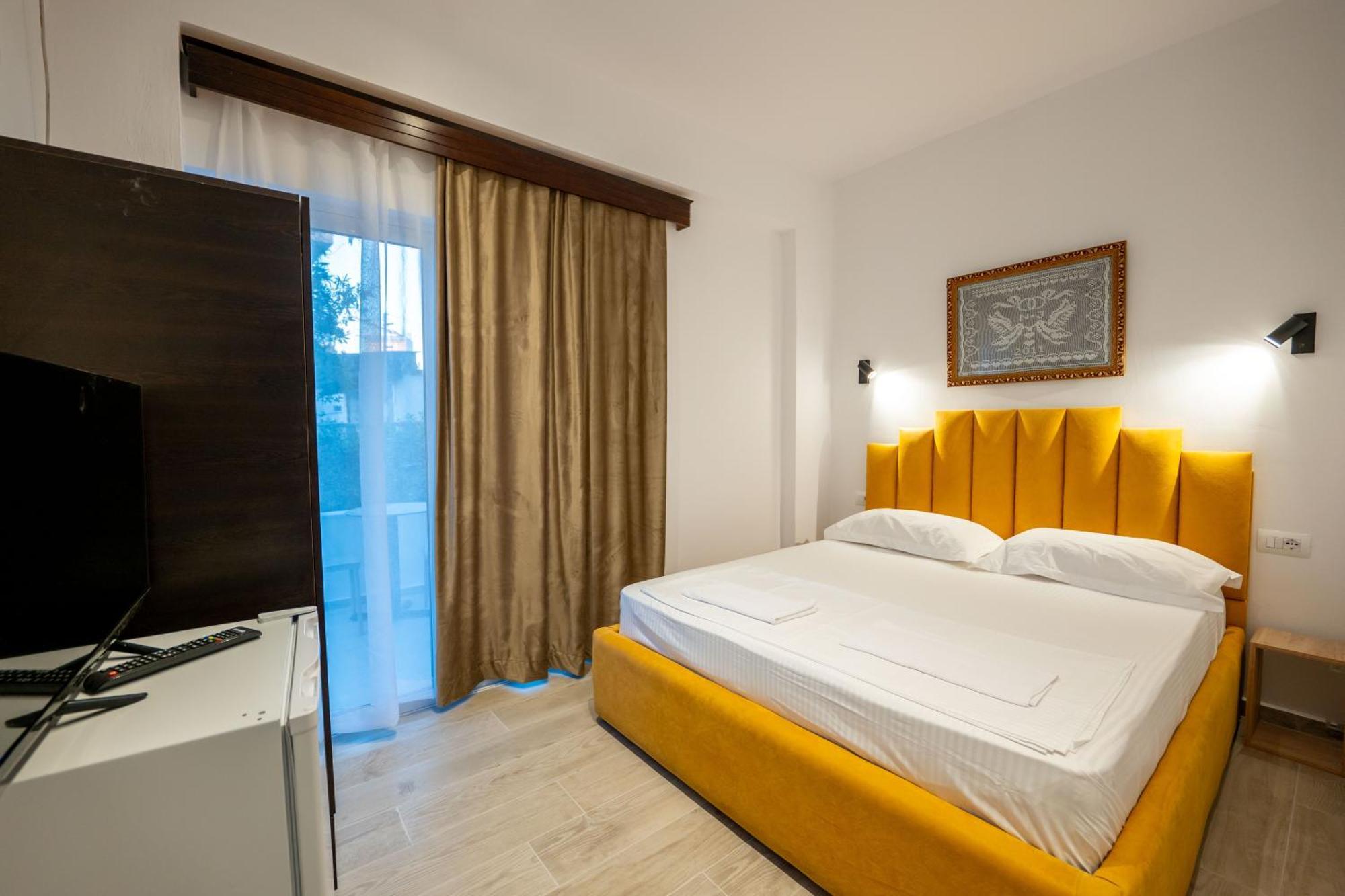 Hotel Perla คซามิล ภายนอก รูปภาพ