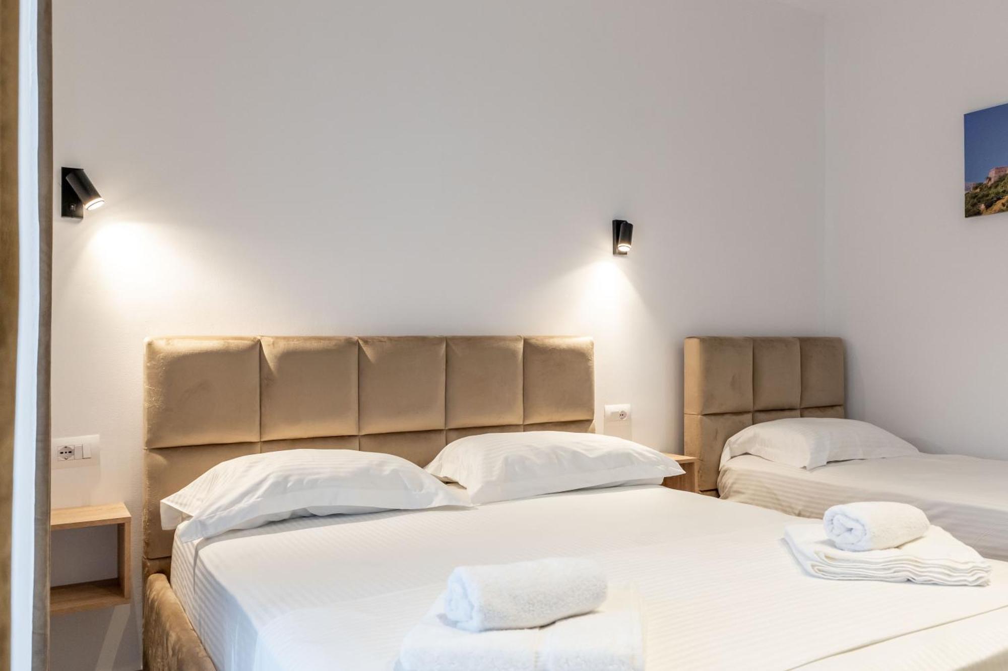 Hotel Perla คซามิล ภายนอก รูปภาพ